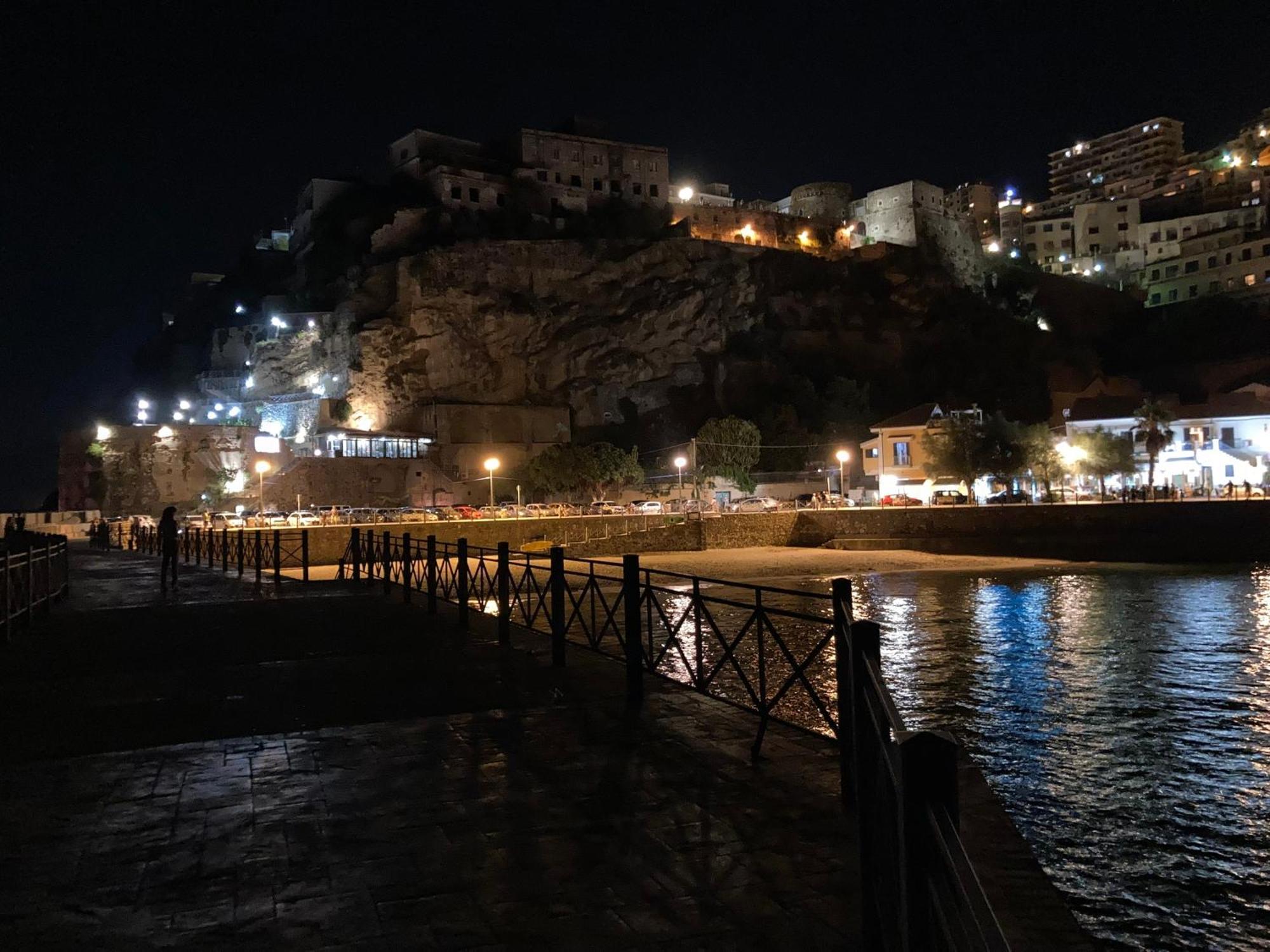Apartmán Residenza Ferdinando - 40M Dal Mare Pizzo  Exteriér fotografie