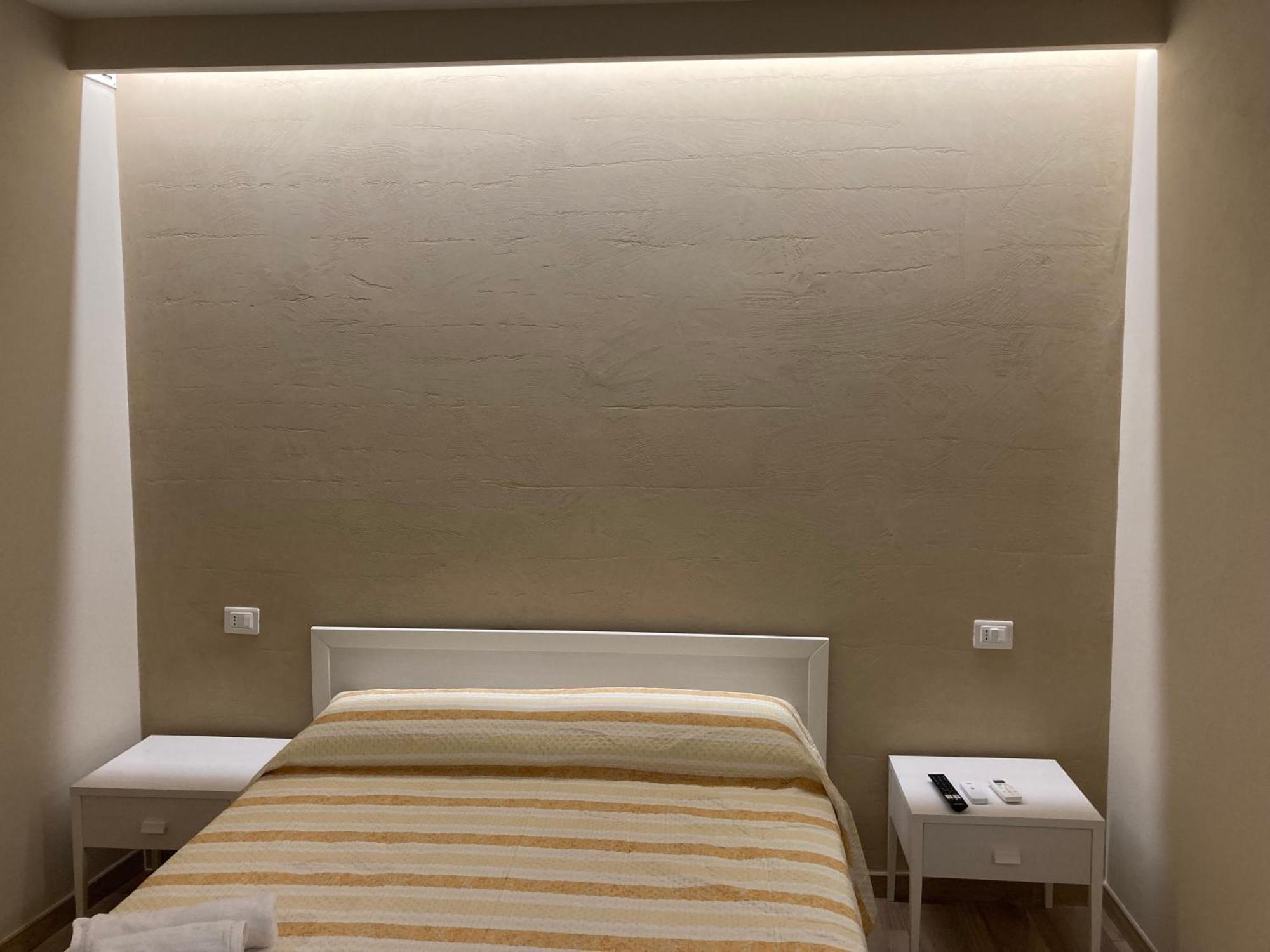 Apartmán Residenza Ferdinando - 40M Dal Mare Pizzo  Exteriér fotografie